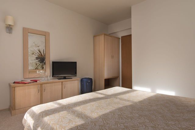 Residence Malina - appartamento con una camera da letto